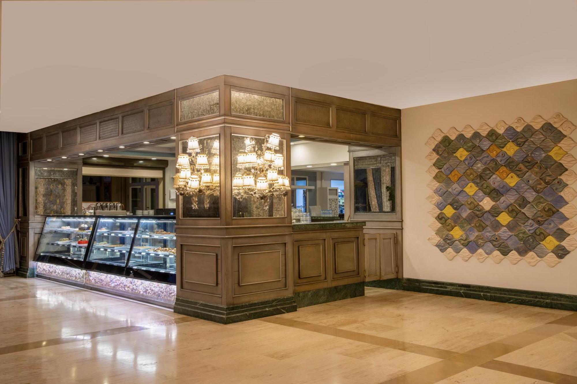 Labranda Mares Marmaris Hotel Exterior foto The lobby of the hotel