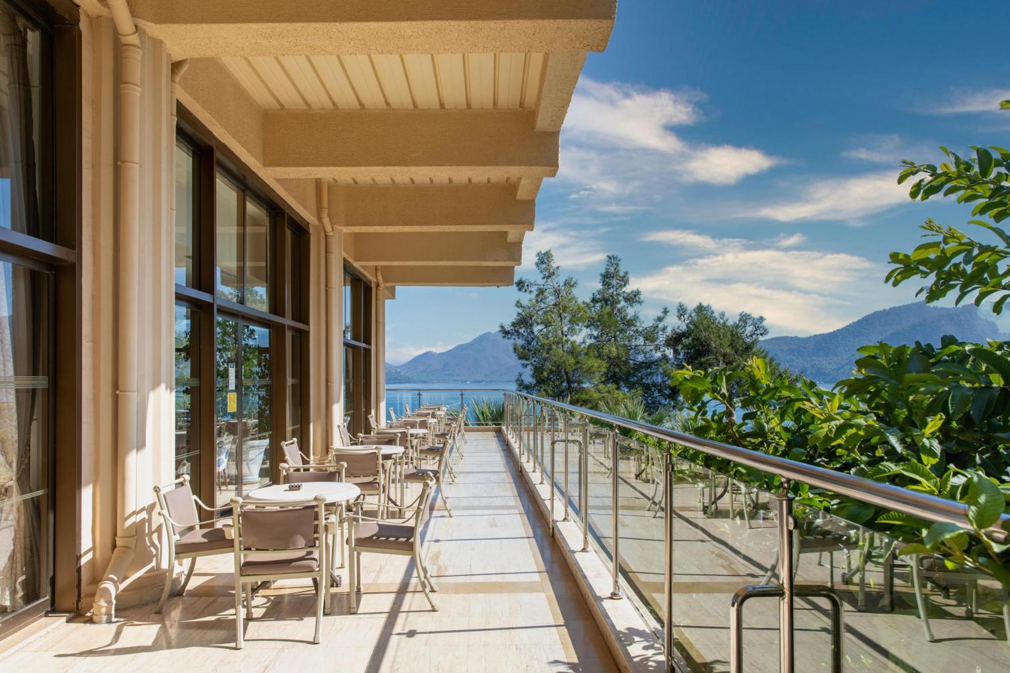 Labranda Mares Marmaris Hotel Exterior foto The Terrace