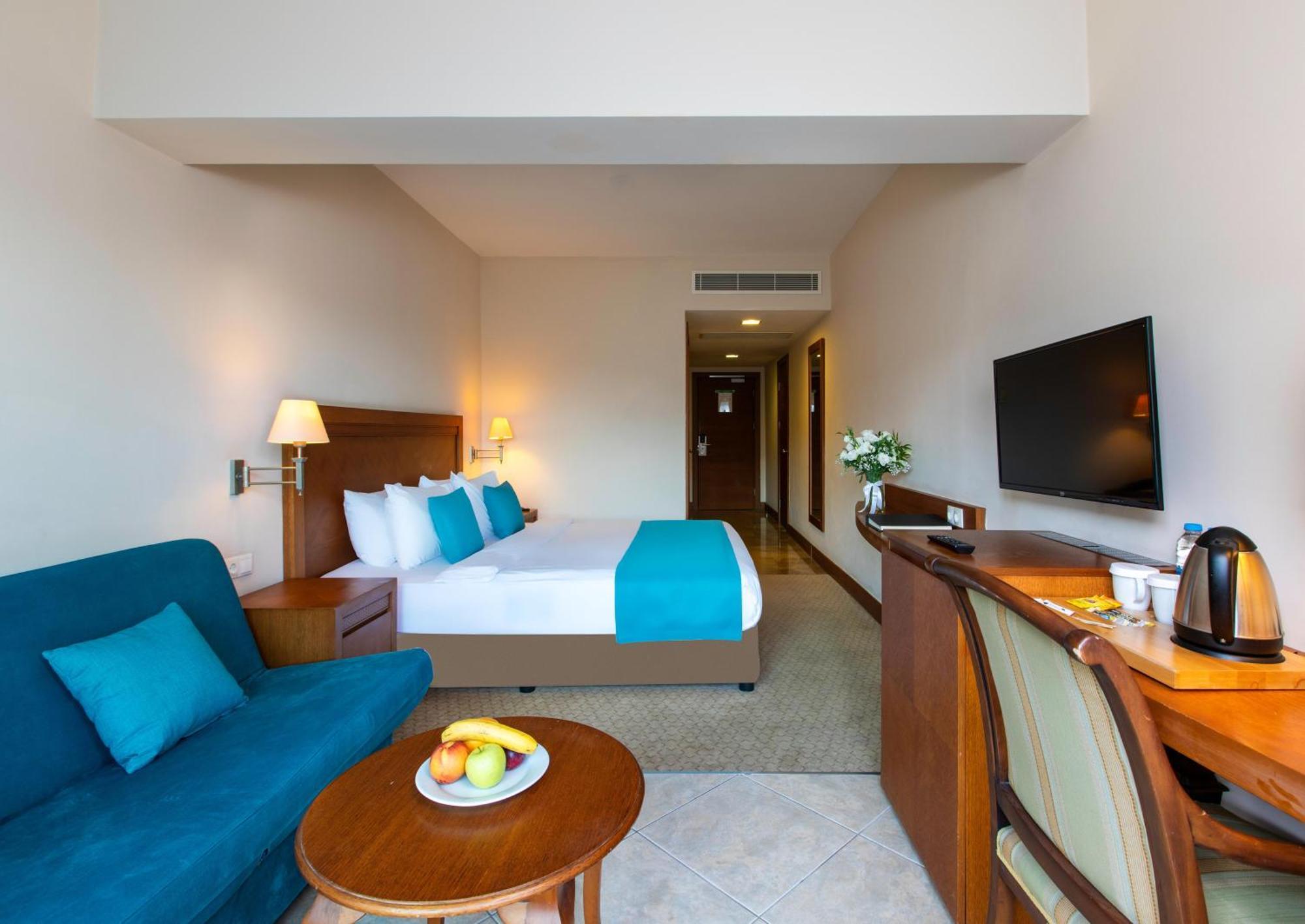 Labranda Mares Marmaris Hotel Exterior foto A room at the hotel